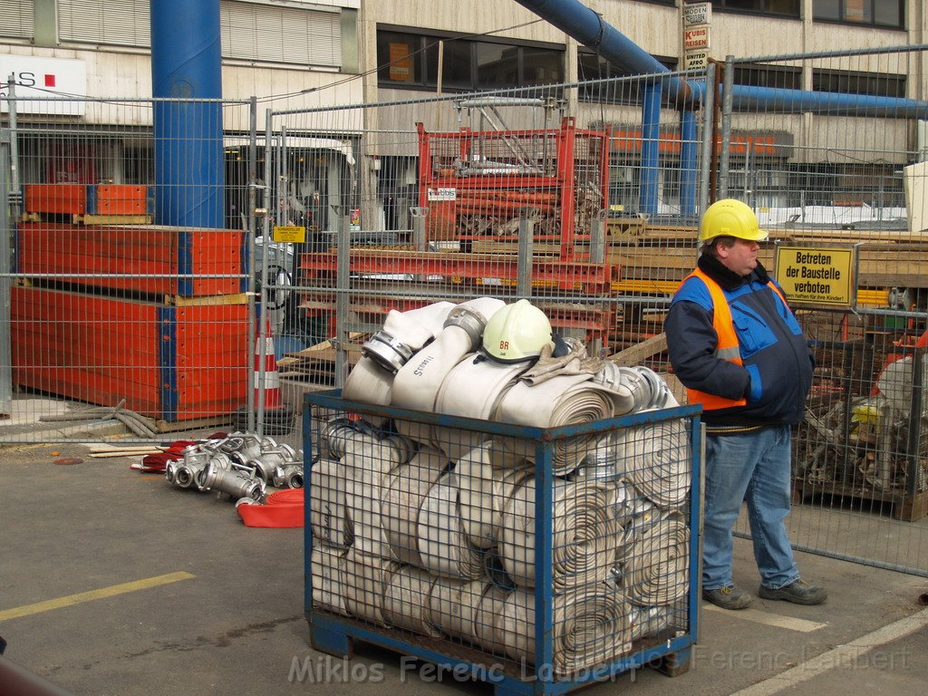 Vorbereitung Flutung U Bahn Koeln Heumarkt P200.JPG